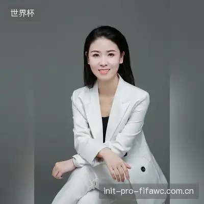李小曼